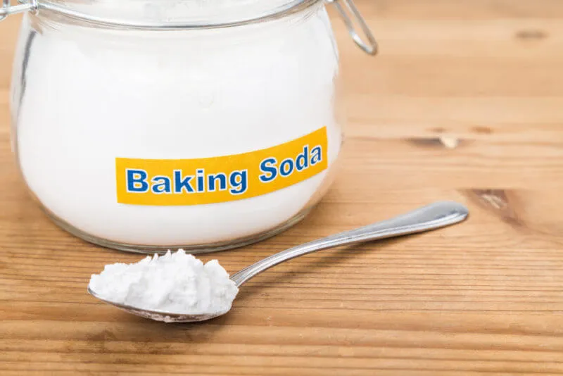 Baking soda làm sạch cặn bình