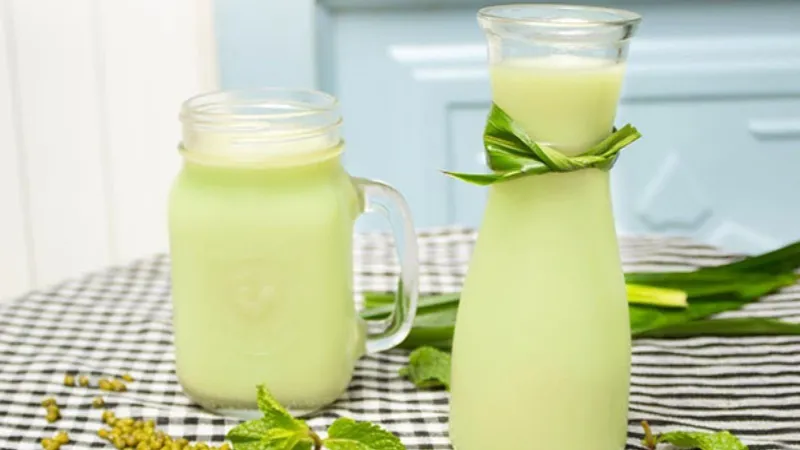 Đậu xanh và dừa giúp bạn có 1 loại sữa hạt siêu hấp dẫn