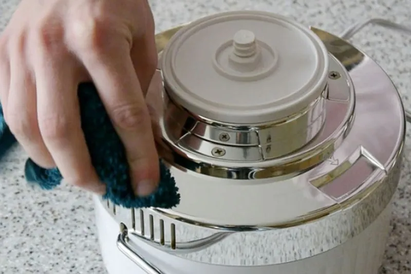 Cach Ve Sinh May Ep Cham 7