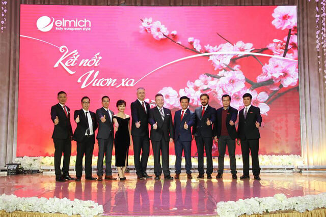 dai20su20sec20tham20elmich2031 Đại sứ Séc