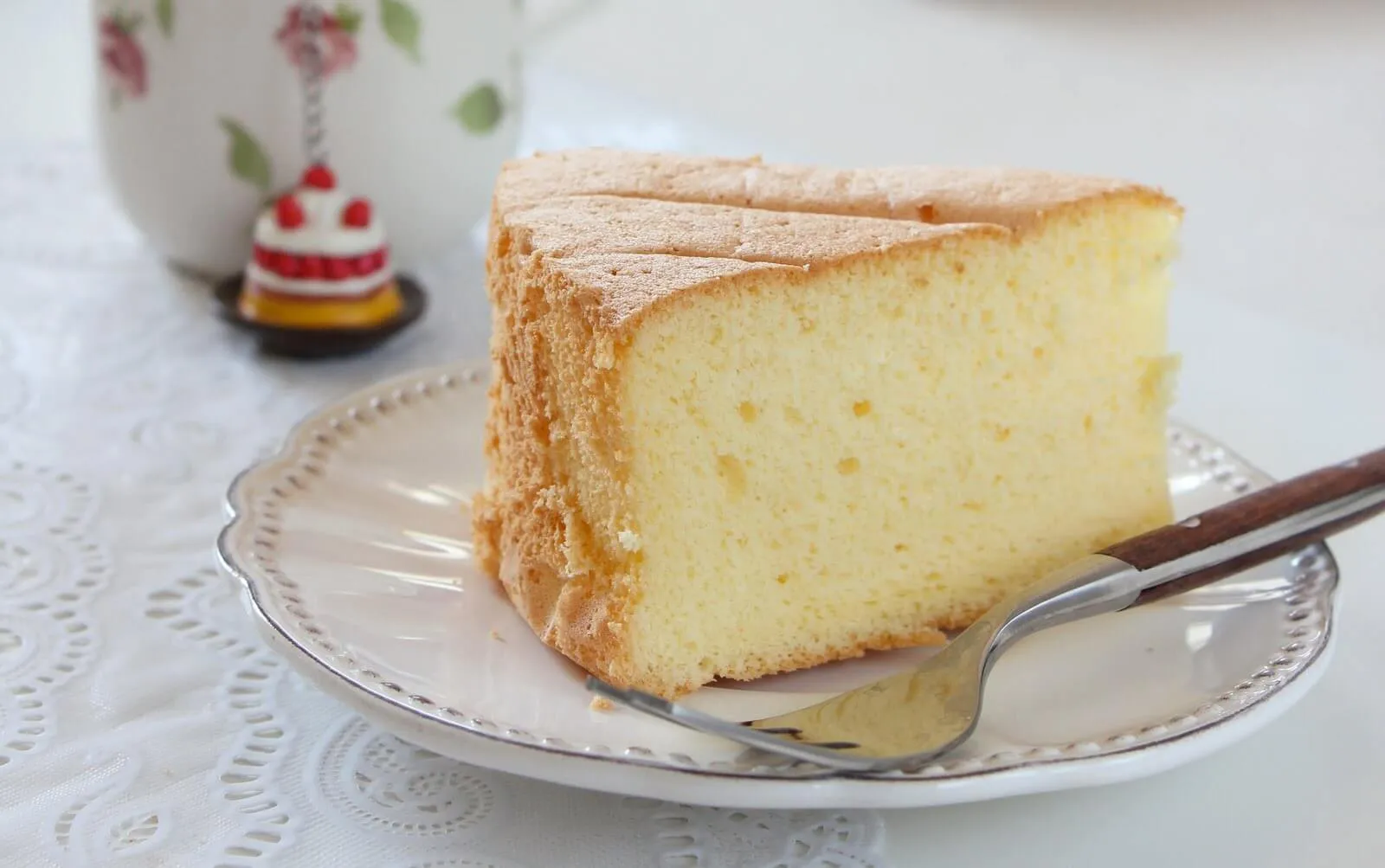 Nướng bánh bông lan từ 15 - 40 phút