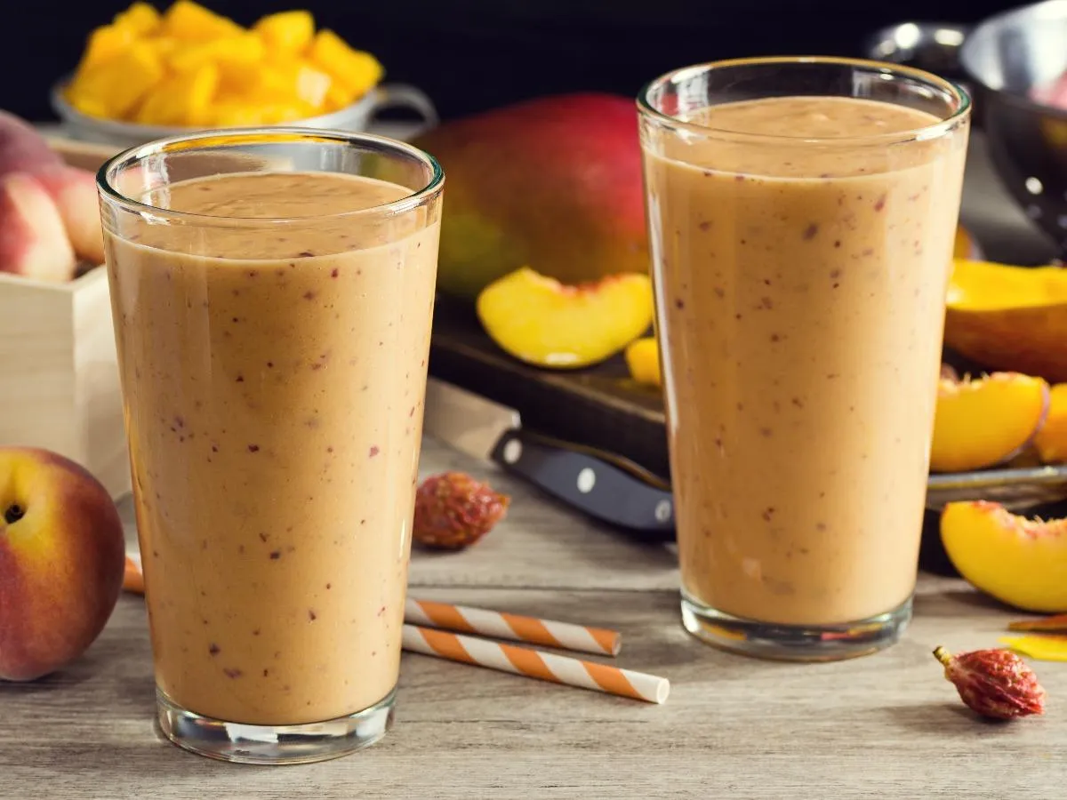 Sinh tố xoài chuối mix đào