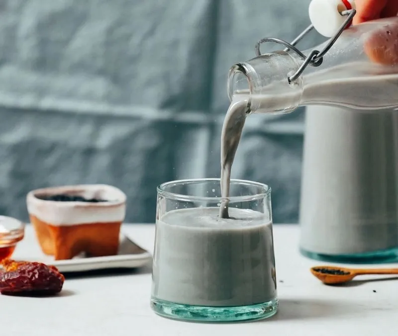 Sữa bí đỏ hạt điều mè đen vô cùng tốt cho sức khỏe