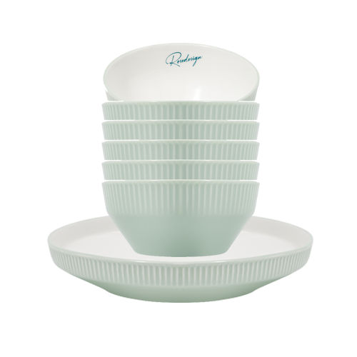 Đồ dùng trên bàn ăn