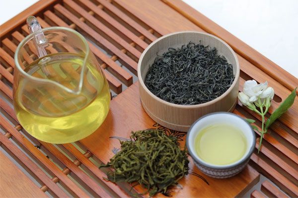 [Trà Xá Cao Cấp] LỤC TRÀ Hương Lài Thượng hạng Long Phú Hộp Xanh Dương 200gr (20 gói*10gr) - Trà Thượng Hạng - Ngát hương Trà xanh thiên nhiên cùng với hương hoa Lài thơm ngon