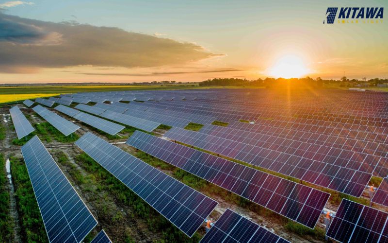 Giờ cao điểm điện mặt trời là gì? Quy định giờ cao điểm của EVN