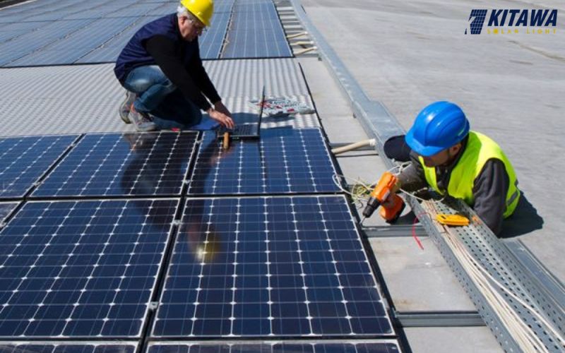 Cách lắp đặt pin mặt trời trên bê tông đúng kỹ thuật, an toàn