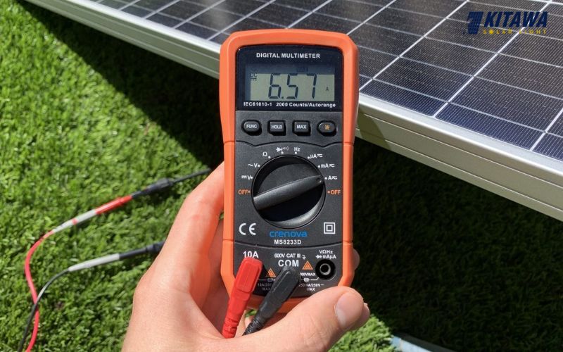 Cách kiểm tra tấm pin năng lượng mặt trời