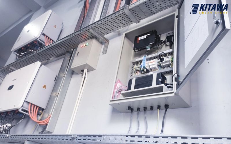 Cấu tạo tủ điện năng lượng mặt trời