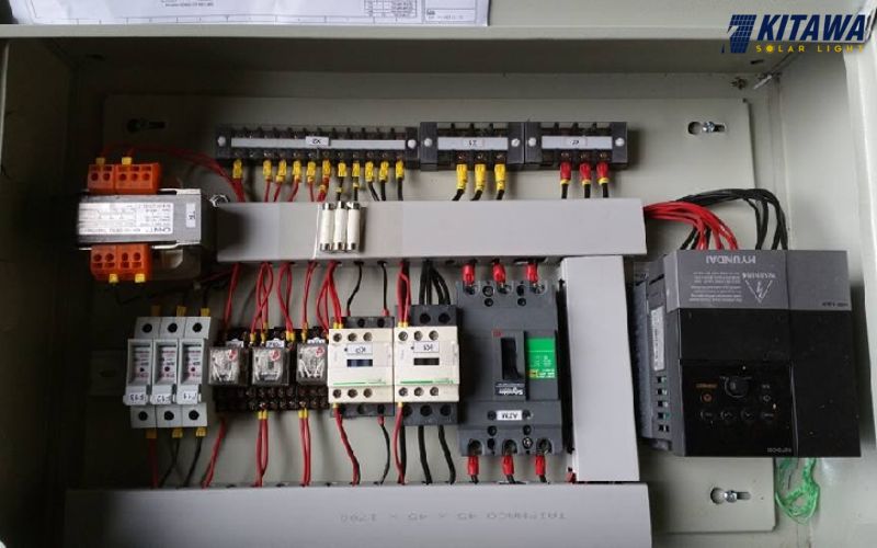 Chuẩn bị trước khi đấu nối inverter điện mặt trời