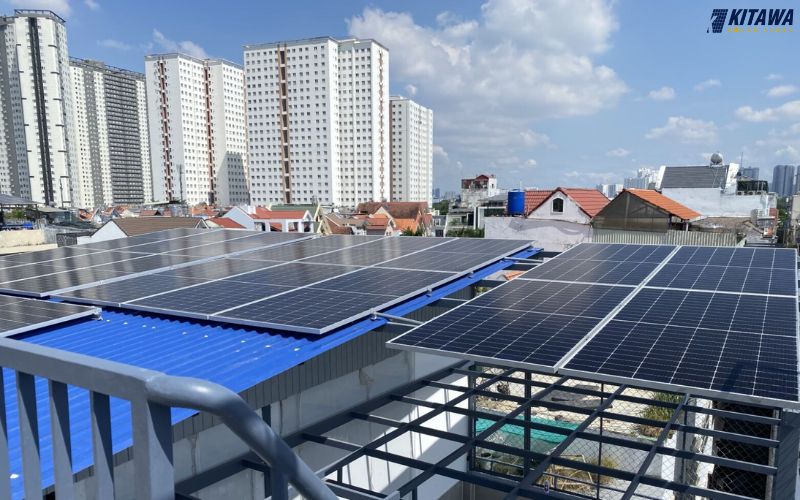 lắp đặt hệ thống điện mặt trời 12kW cho cửa hàng kinh doanh