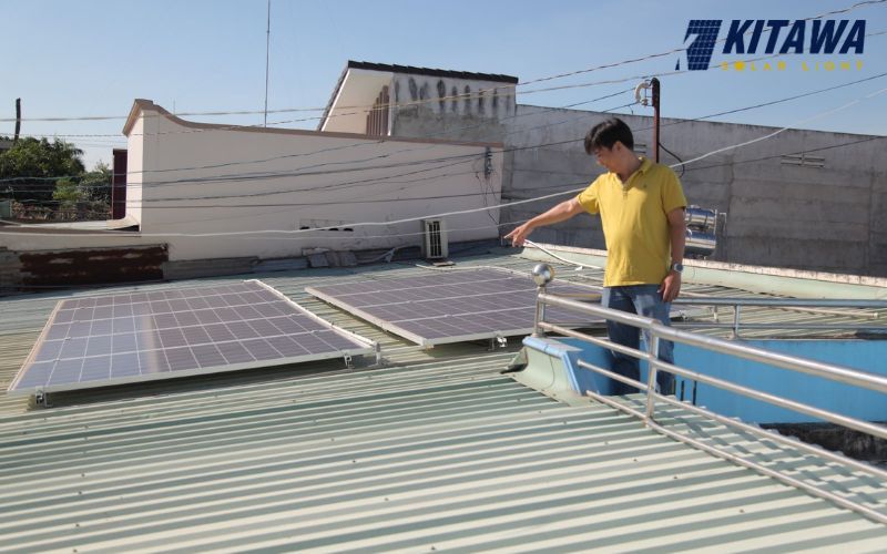 Lắp đặt điện áp mái cho anh Vũ tại Long An