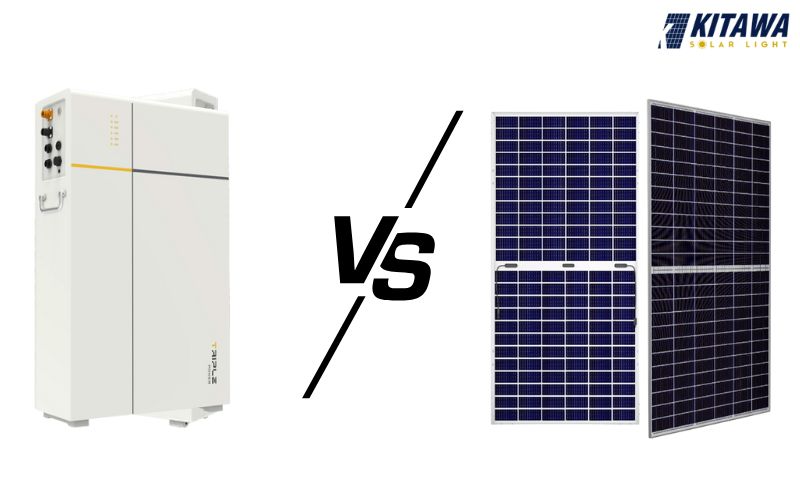 so sánh tuổi thọ của pin lưu trữ và tấm pin