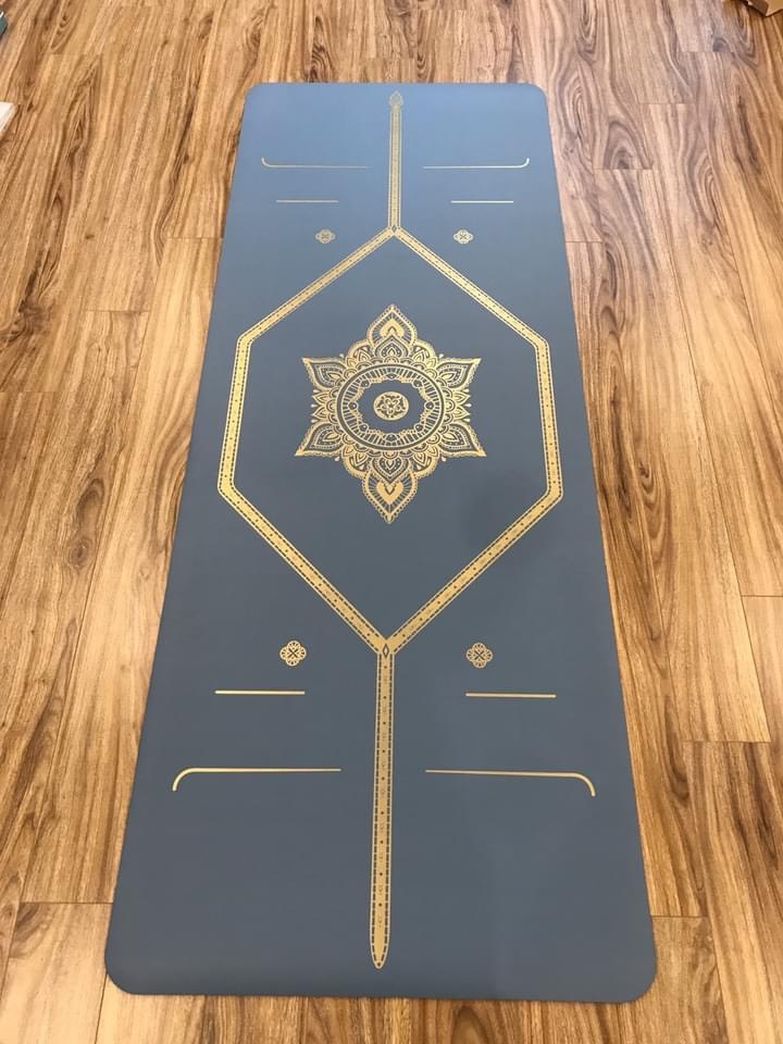 Thảm tập yoga cao cấp Tree Yoga đơn sắc mạ vàng