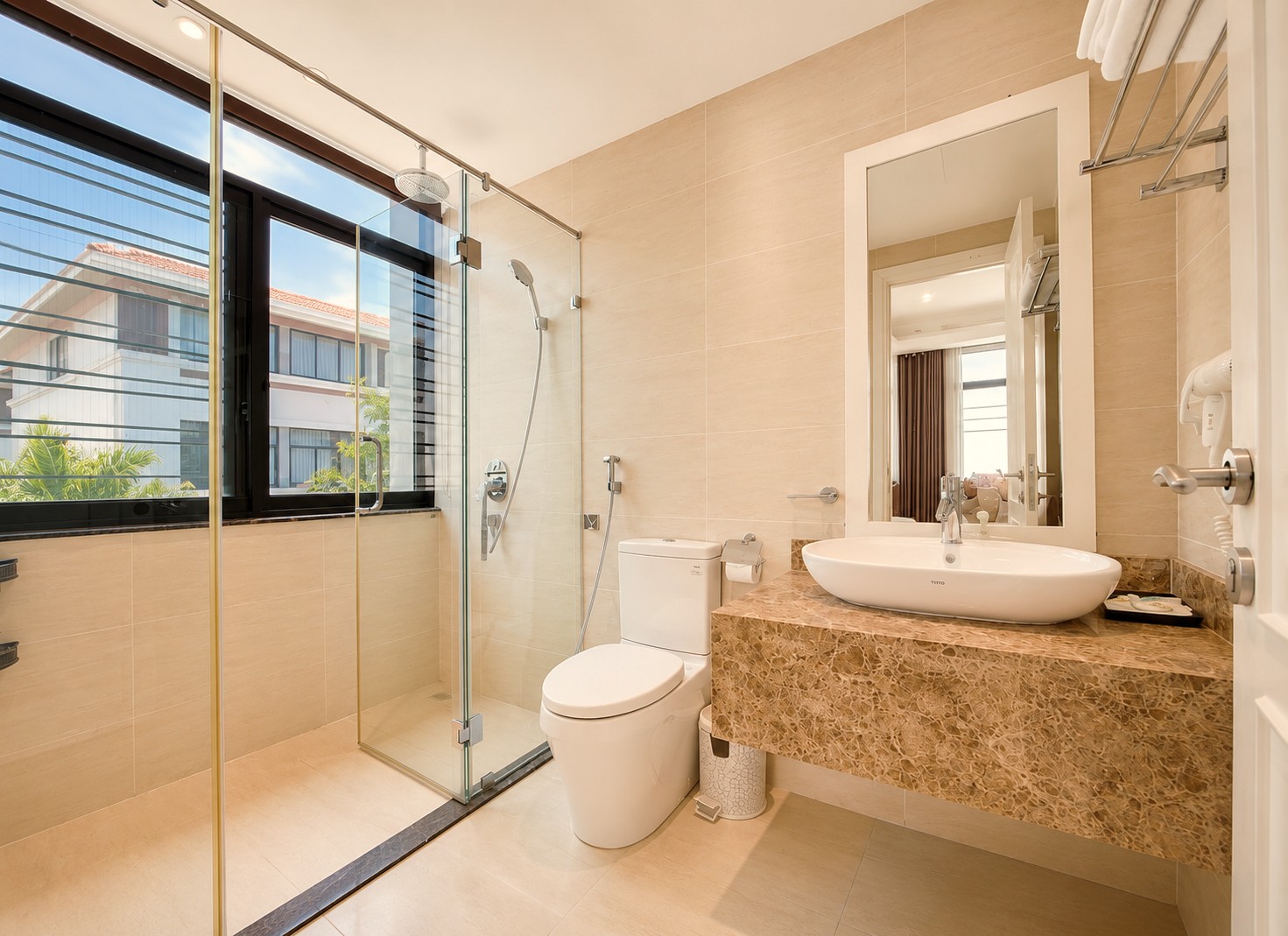 [Ha Long Villa 5Rooms] FLC BT611 빌라 – 프라이빗 수영장, 오션뷰 & 골프장 전망