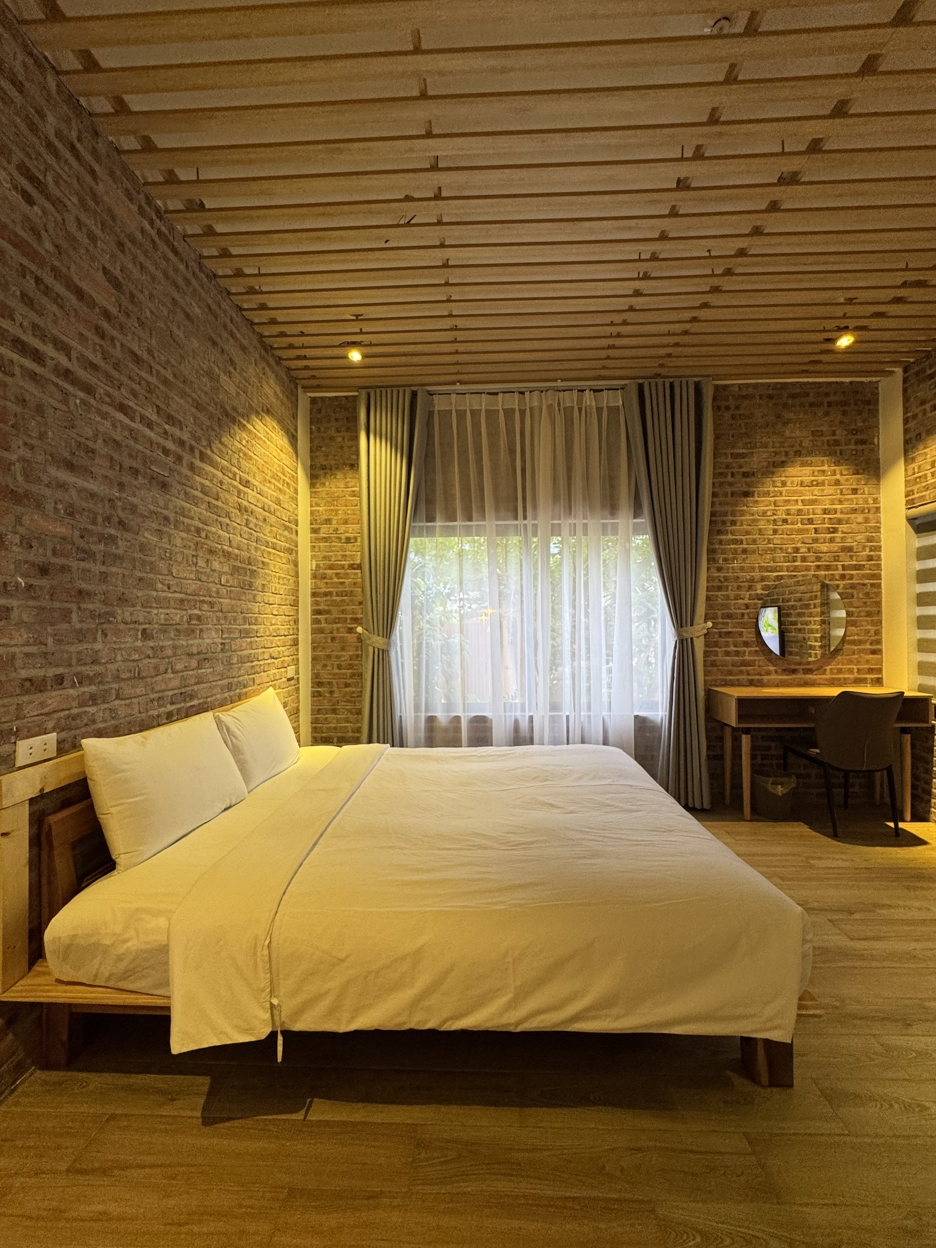 [다낭] BRICK GARDEN VILLA – 5베드룸 | 프라이빗 풀 & 300㎡ 트로피컬 가든