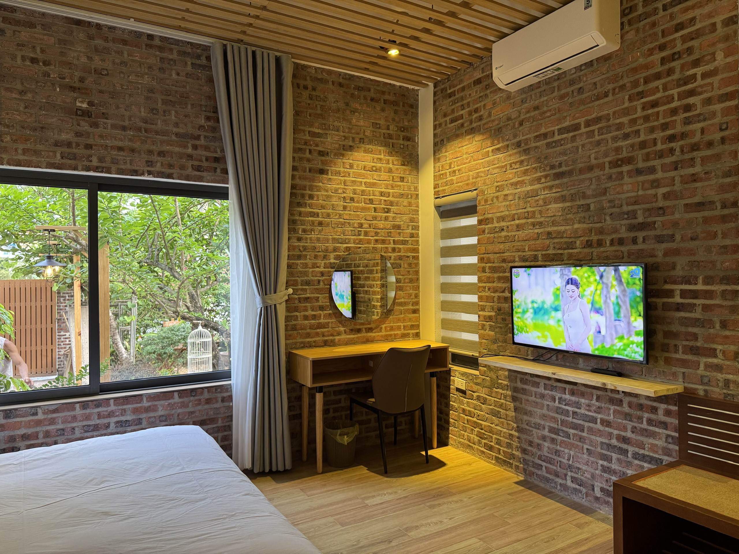 [다낭] BRICK GARDEN VILLA – 5베드룸 | 프라이빗 풀 & 300㎡ 트로피컬 가든