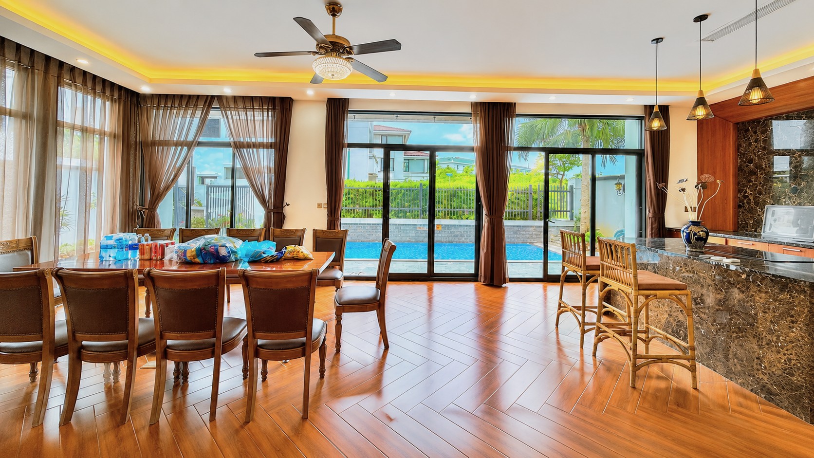 [Ha Long Villa 5Rooms] FLC BT637 빌라 – 프라이빗 수영장, 오션뷰 &amp; 골프장 전망