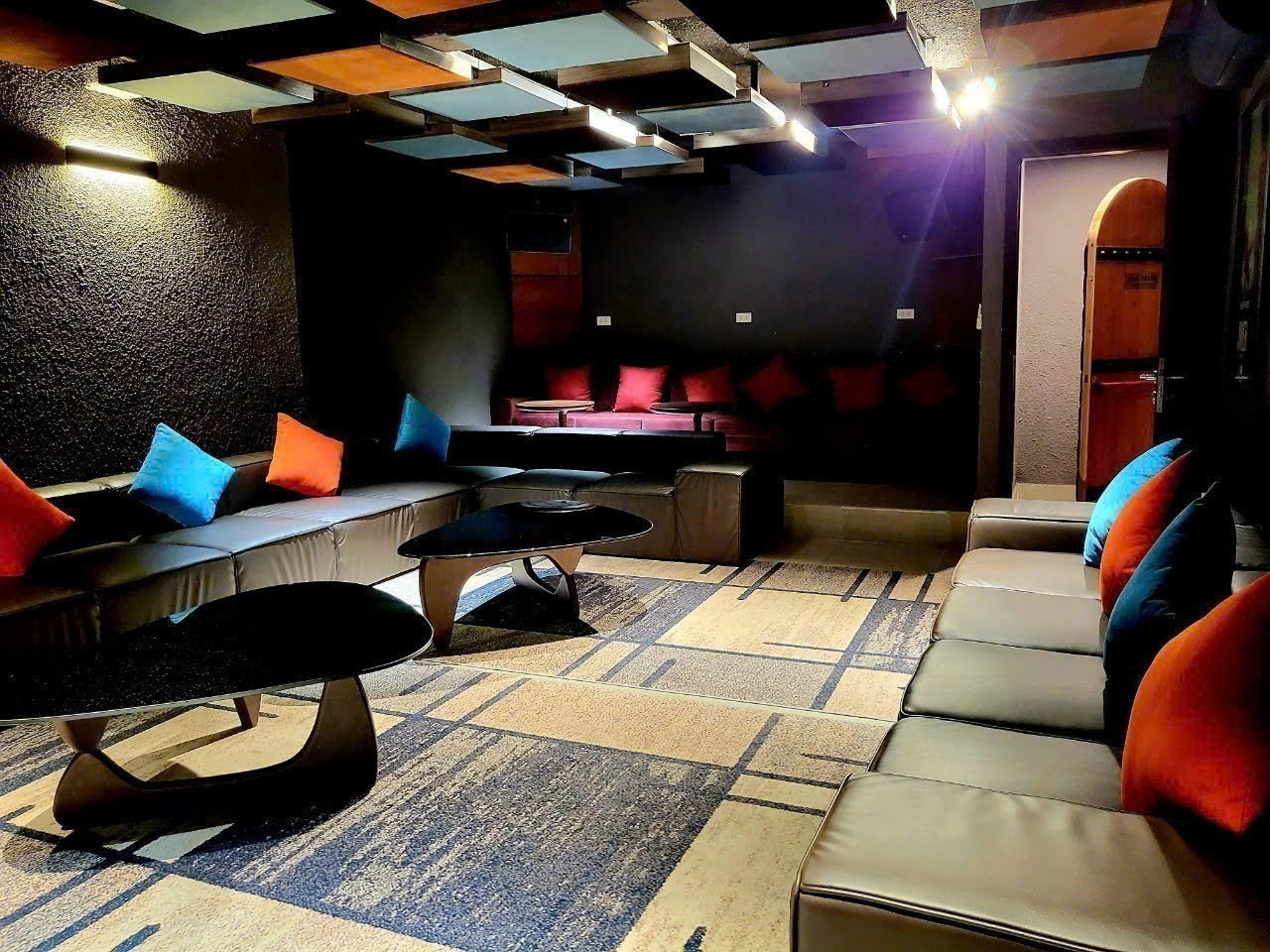 TF147 7ROOMS LUXURY PRIVATE VILLA – FLAMINGO DAI LAI