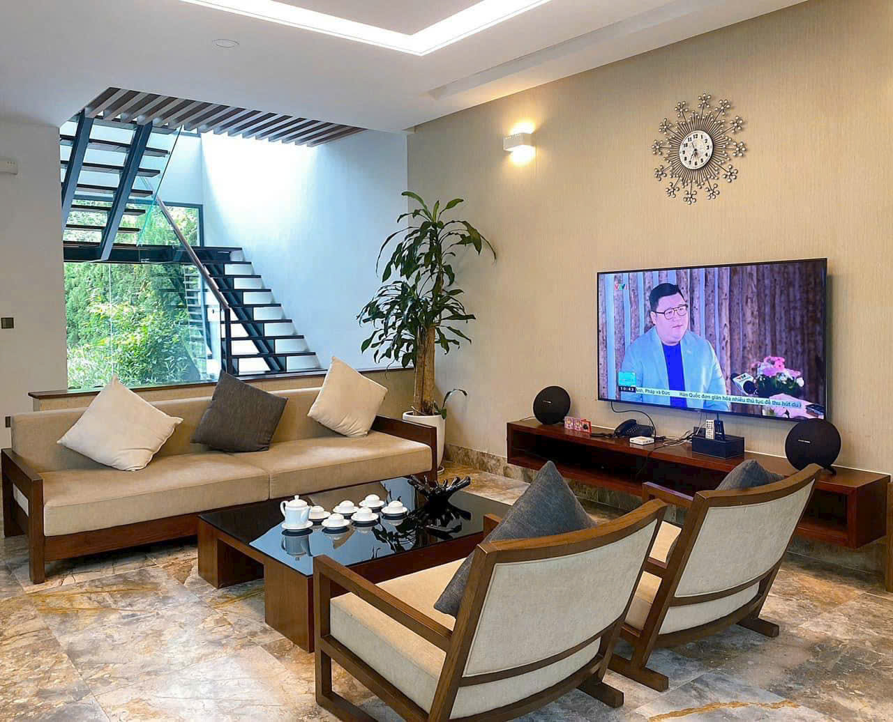 [Flamingo 2br Chrm 1.7] 플라밍고 프라이빗 풀빌라 (2베드룸, 넓은 정원 포함)