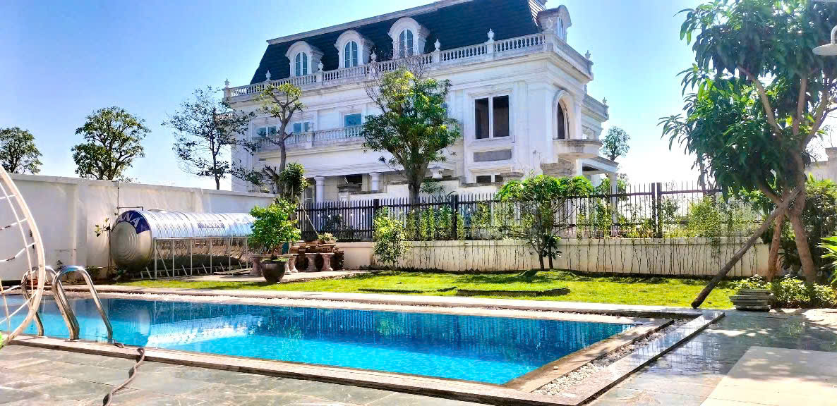 [Ha Long Villa 5Rooms] FLC BT611 빌라 – 프라이빗 수영장, 오션뷰 & 골프장 전망