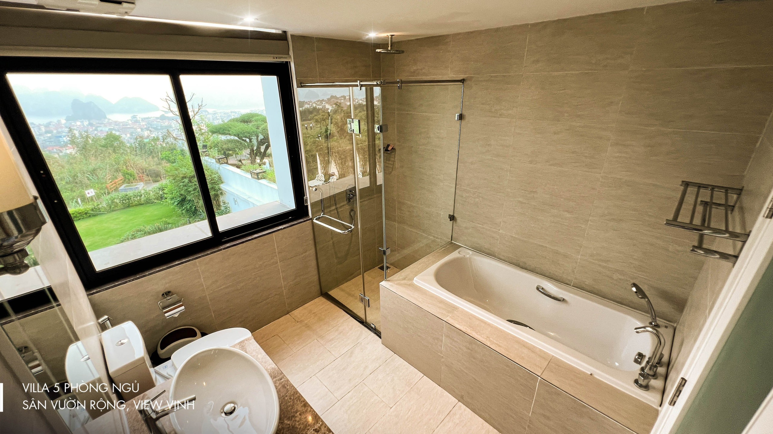 [FLC HẠ LONG] BT617 LUXURY VILLA – 5ROOMS
