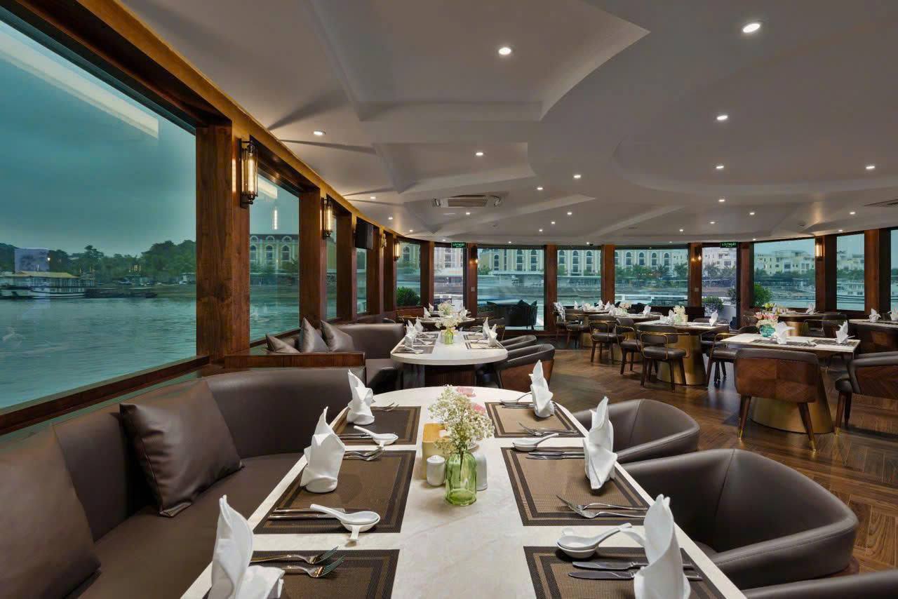 HALONG CATAMARAN PREMIUM DAY CRUISE 5STAR- 할롱 카타마란 프리미엄 – 란하베이를 품은 럭셔리 카타마란 크루즈