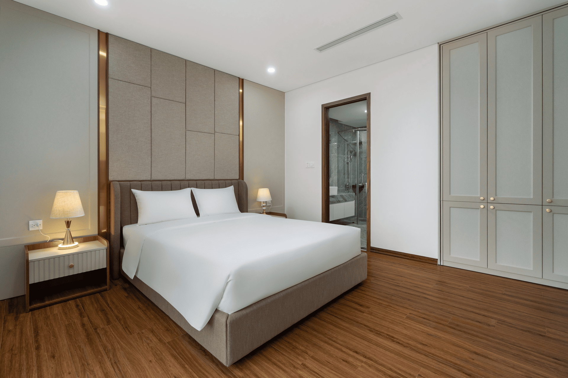 ARAVELLE SUITES HANOI (18 Phạm Hùng, Nam Từ Liêm, Hanoi)