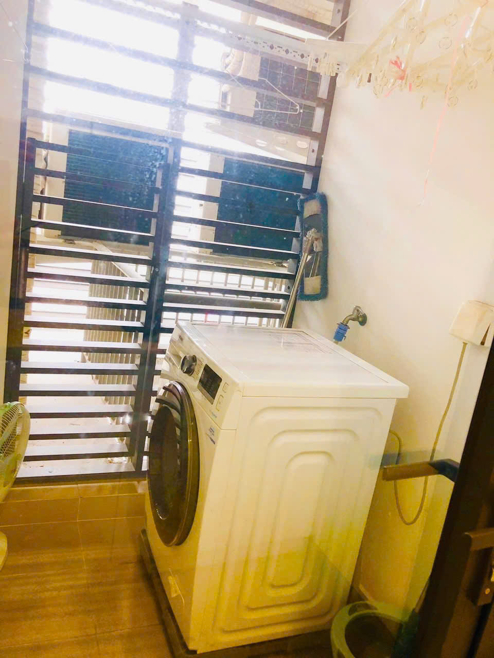 🌇[Vinhomes SKY LAKE] 빈홈스 스카이레이크 – 하노이 도심 속 2베드룸 럭셔리 아파트 “하늘 위의 휴식”