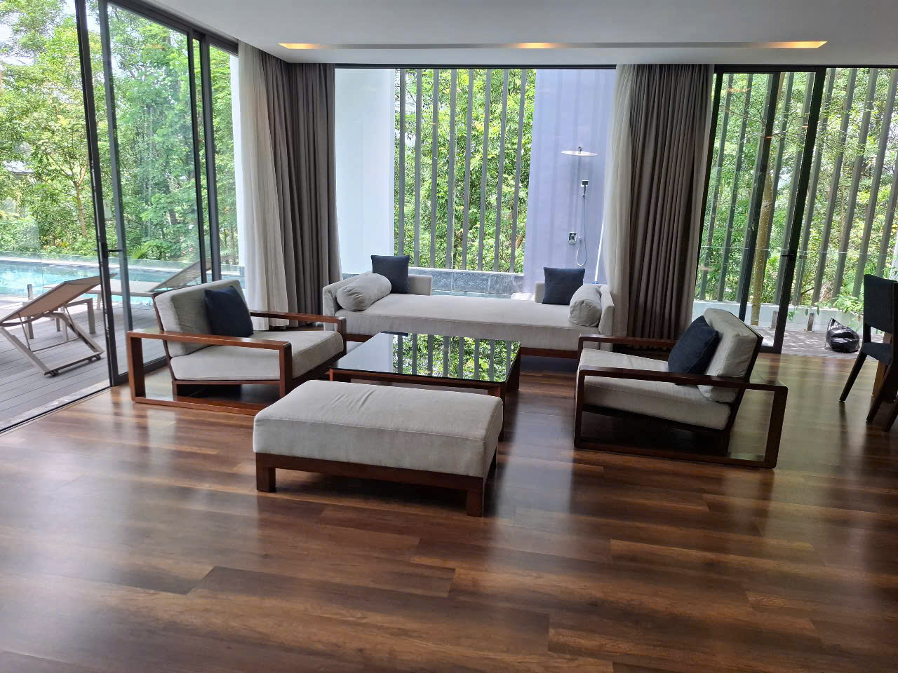 [MF2.6 MF2.7 MF2.8 Flamingo] 3베드룸 CHARM VIP– 플라밍고 다이라이