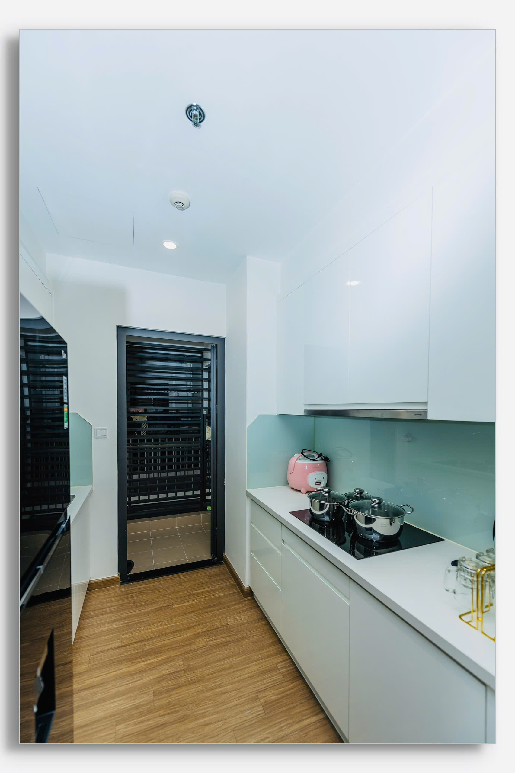 🌇[Vinhomes SKY LAKE] 빈홈스 스카이레이크 – 하노이 도심 속 2베드룸 럭셔리 아파트 “하늘 위의 휴식”