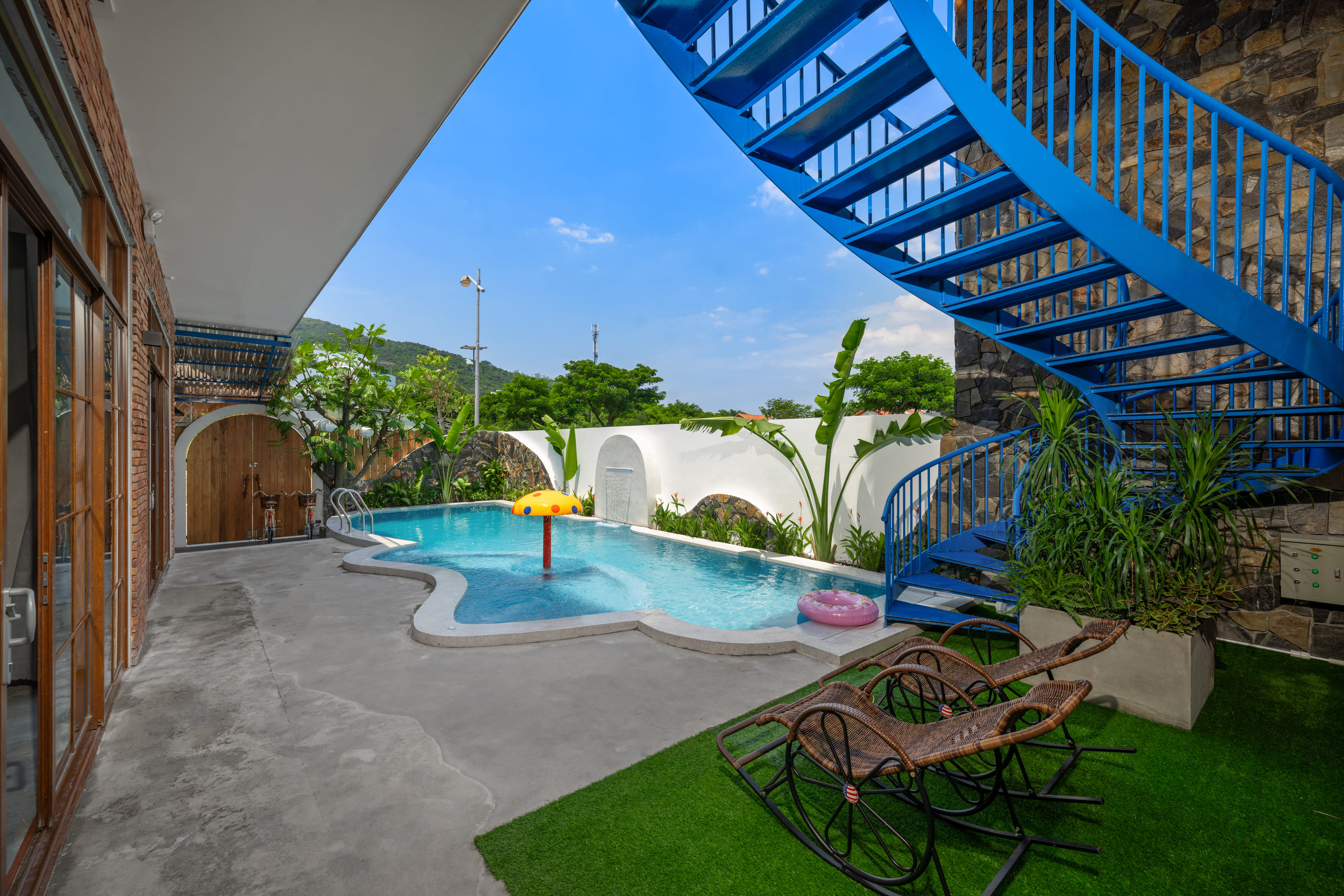 [Da Nang Amy’s Cozzy Villa 8Br] 다낭에서 프라이빗한 휴양을 즐길 수 있는 럭셔리 8룸 풀빌라
