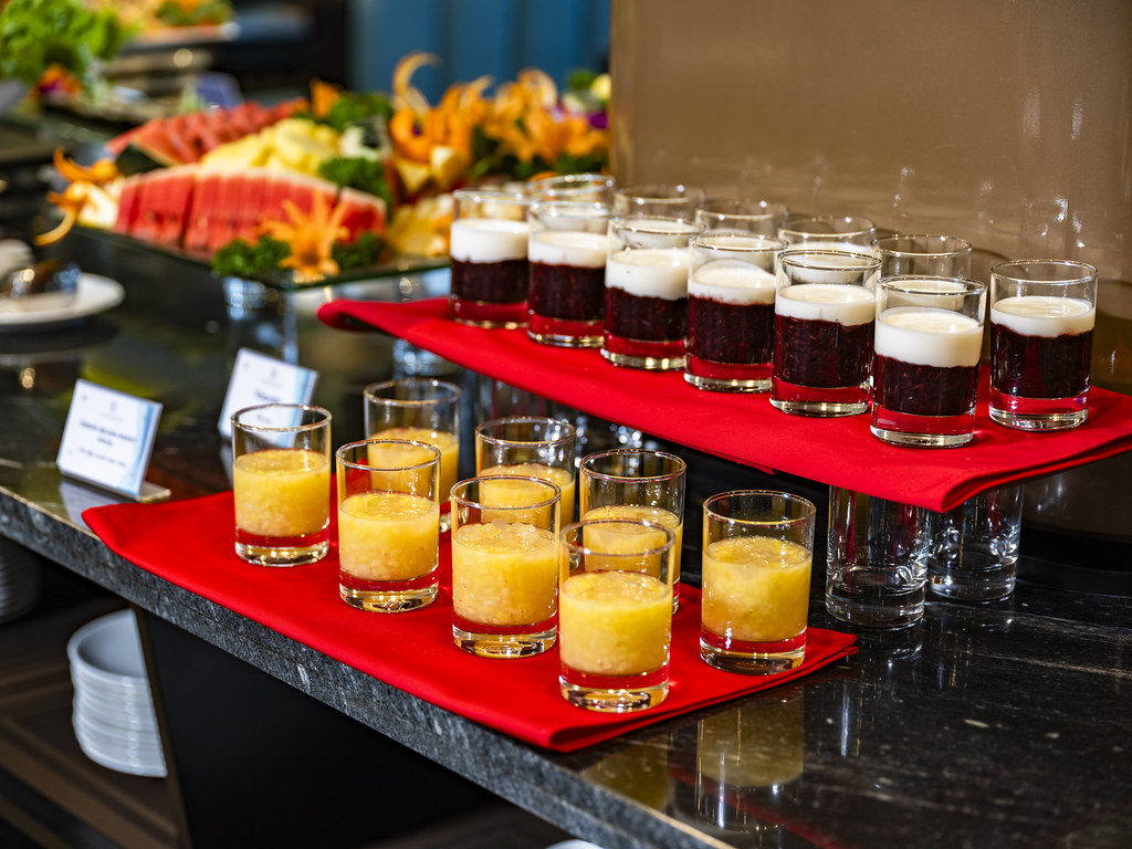 Lacasta Halong Bay Tour 럭셔리 라카스타 하롱베이 크루즈 당일 투어  [왕복 리무진- 입장권- 중식- 가이드 포함)