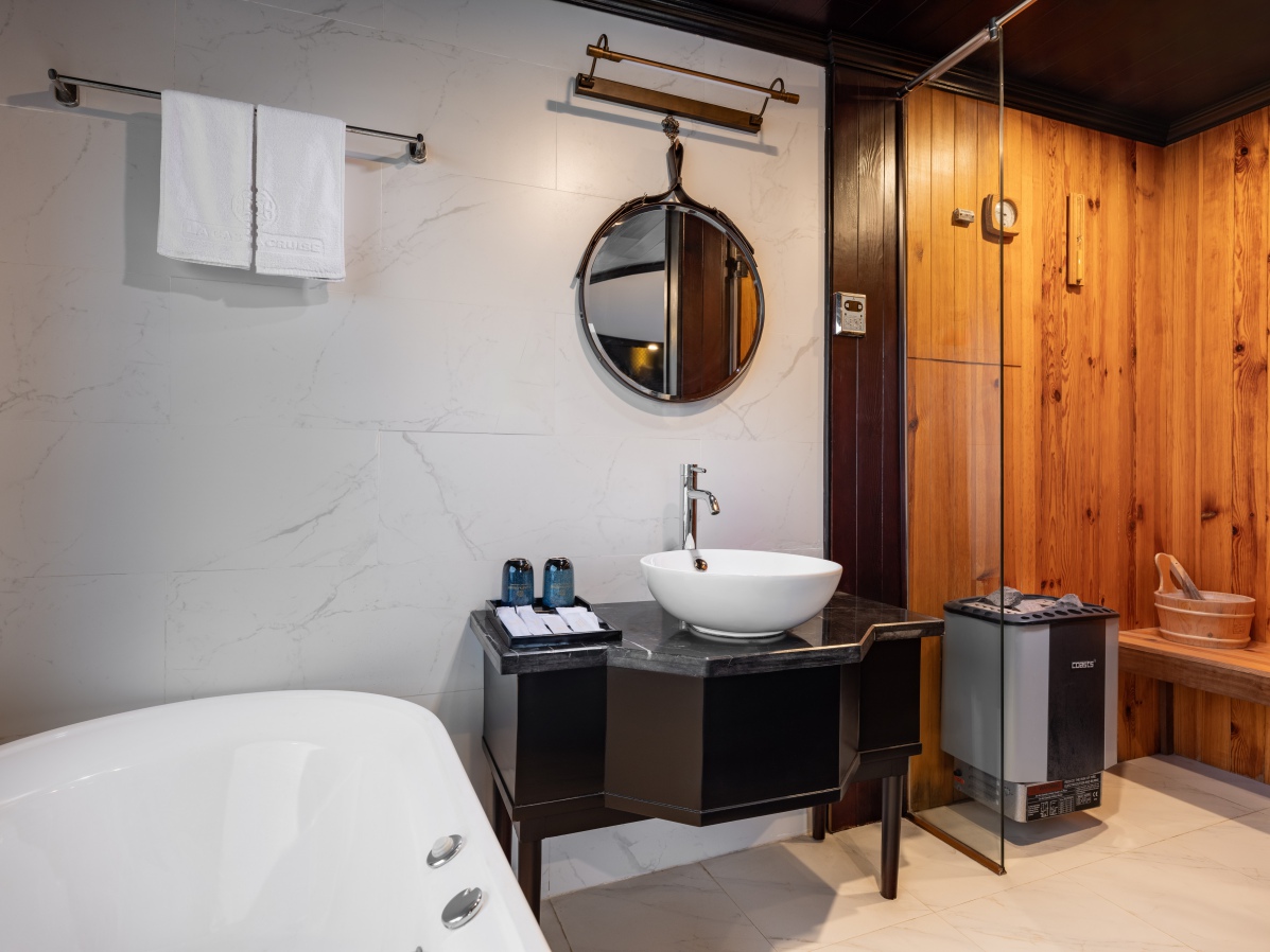 🚢 La Casta Cruise 럭셔리 라카스타 크루즈 – 하롱베이 & 란하베이 1박 2일 투어