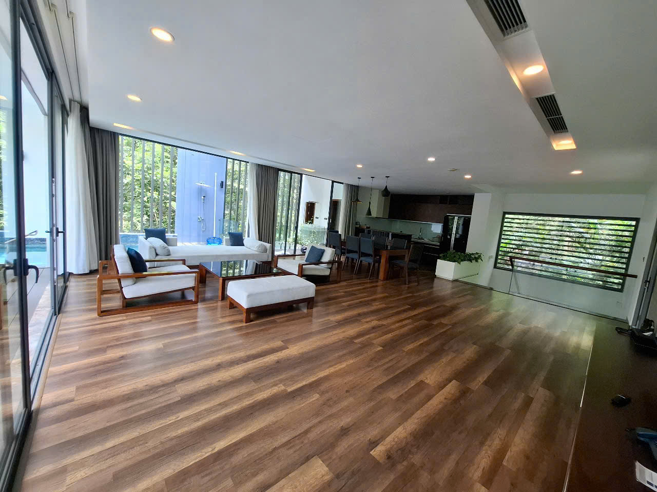 [MF2.6 MF2.7 MF2.8 Flamingo] 3베드룸 CHARM VIP– 플라밍고 다이라이