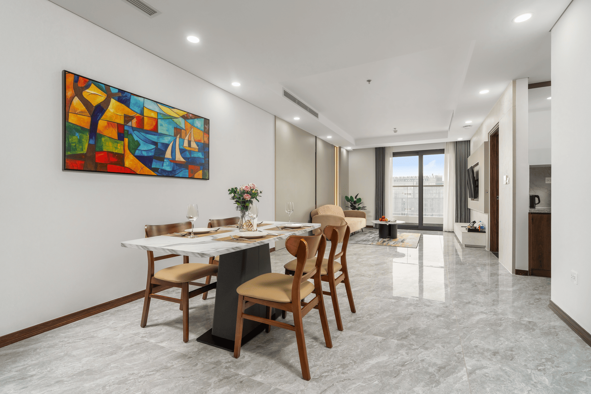 ARAVELLE SUITES HANOI (18 Phạm Hùng, Nam Từ Liêm, Hanoi)