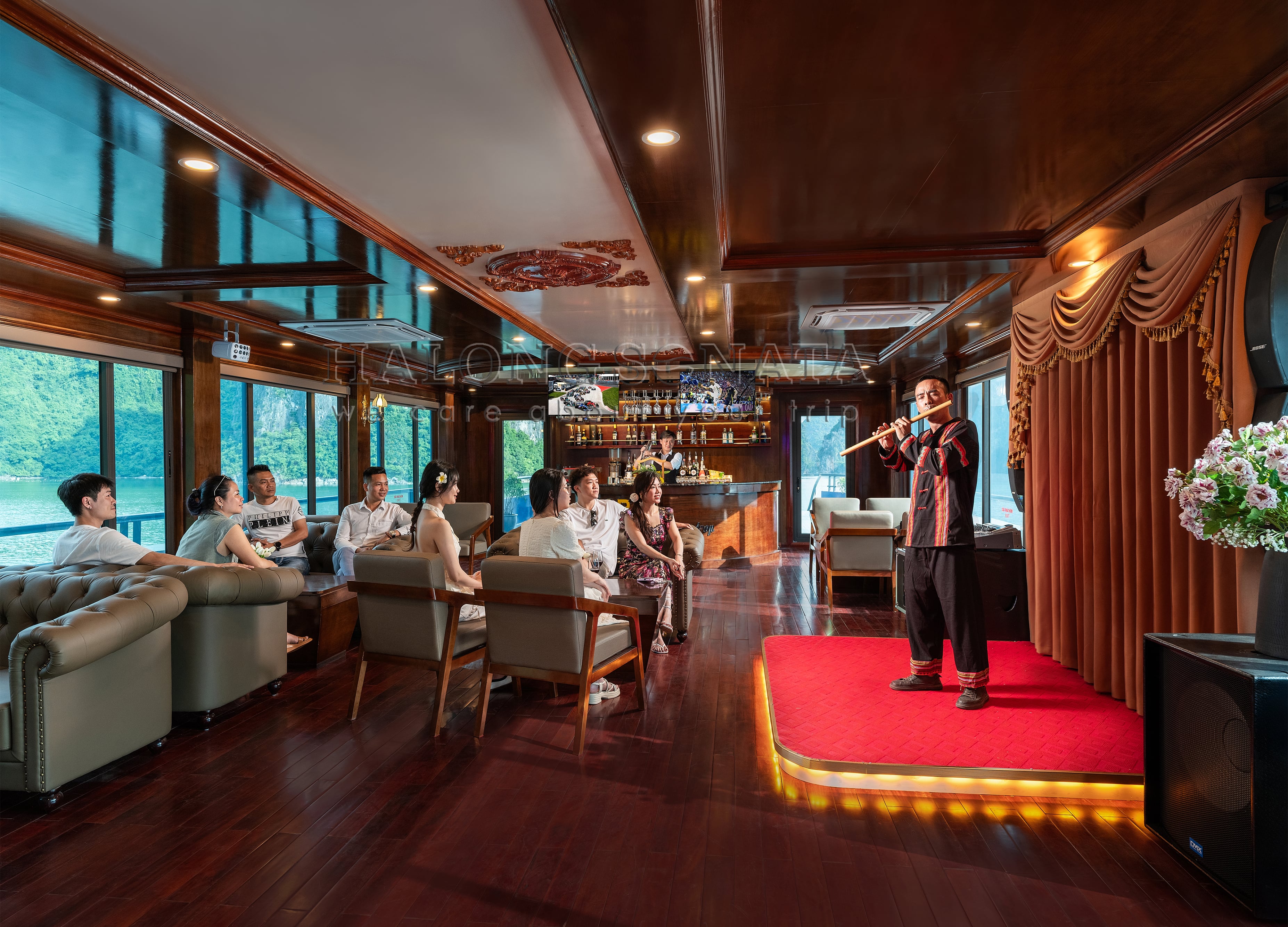 SONATA CRUISE 소나타 하롱베이 고급 크루즈 (리무진/ 버스- 입장권- 가이드- 중식 포함)