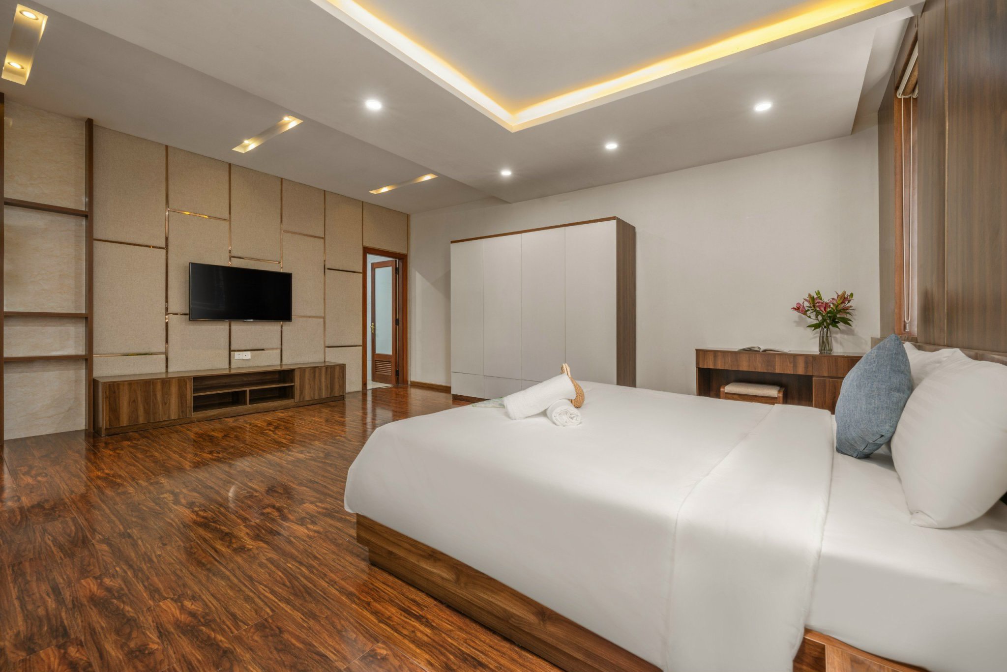 [Da Nang Khue My Dong 6Br Villas] 미케비치 바로 앞 프라이빗 6룸 프리미엄 풀빌라