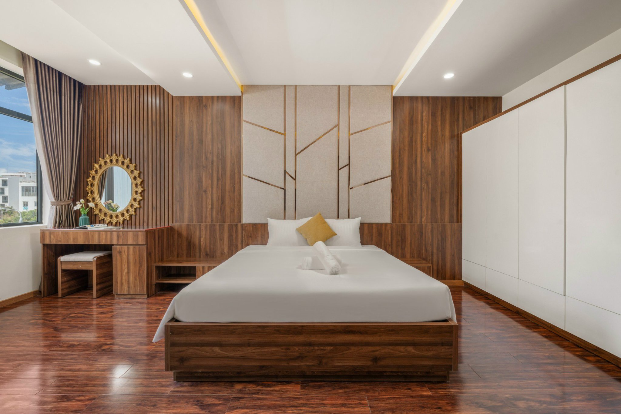 [Da Nang Khue My Dong 6Br Villas] 미케비치 바로 앞 프라이빗 6룸 프리미엄 풀빌라