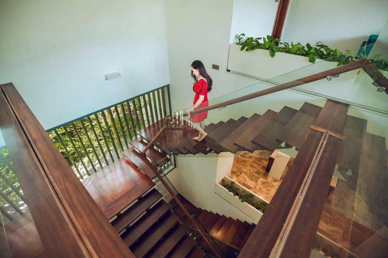 H0.8– 플라밍고 프라이빗 풀빌라 (5베드룸, 넓은 정원 포함)