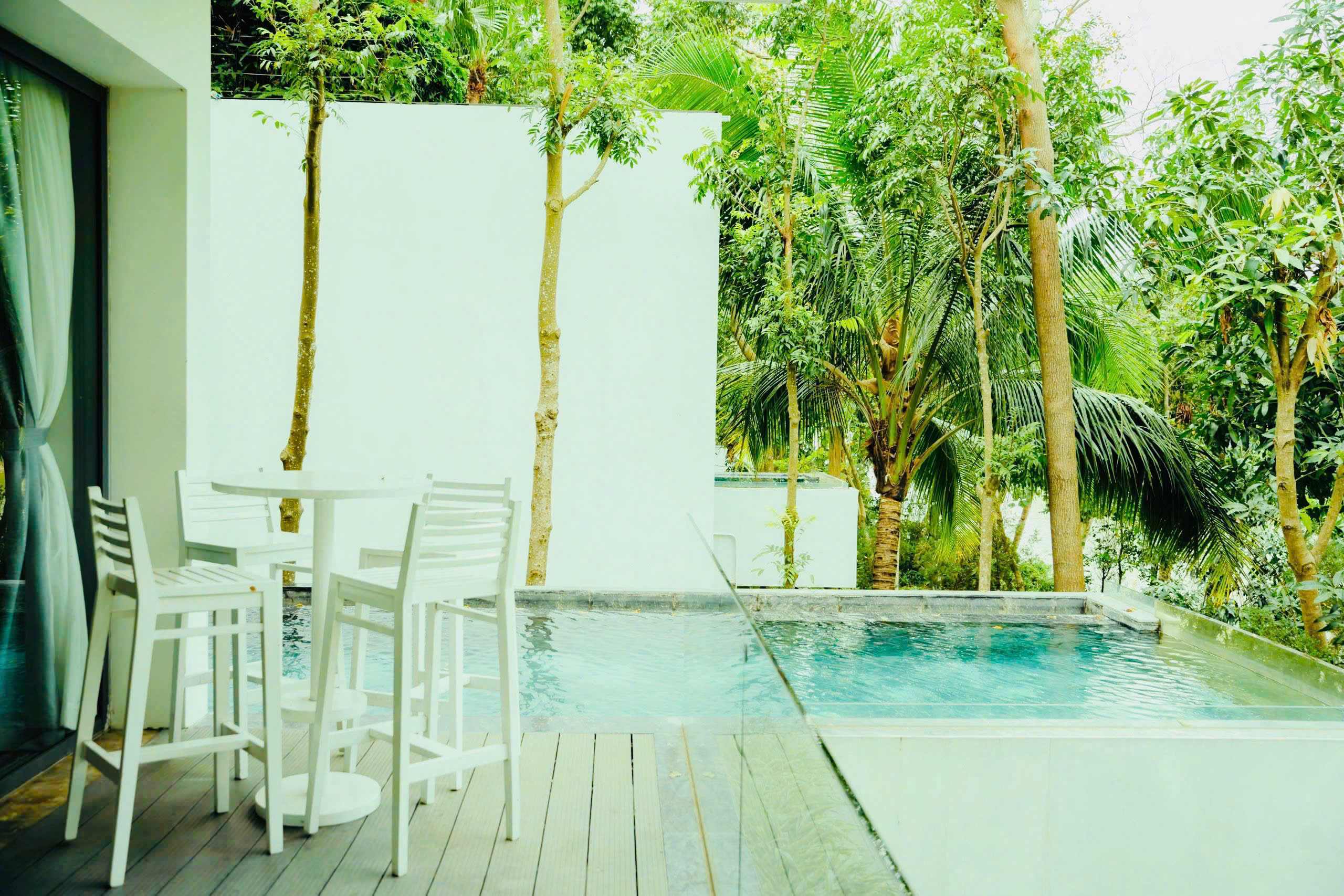 H0.8– 플라밍고 프라이빗 풀빌라 (5베드룸, 넓은 정원 포함)