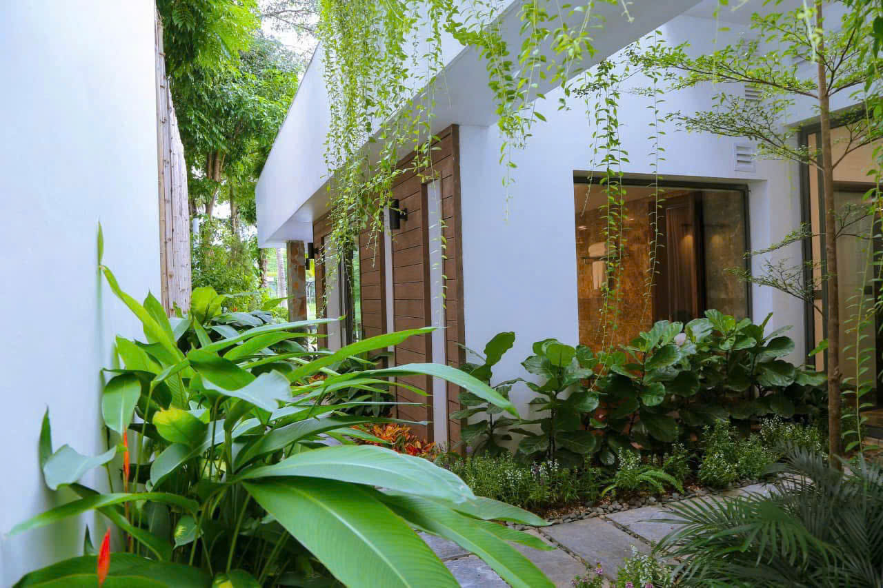 [HF.12B] 레이크 뷰 럭셔리 5베드룸 풀빌라 – 플라밍고 대라이 리조트