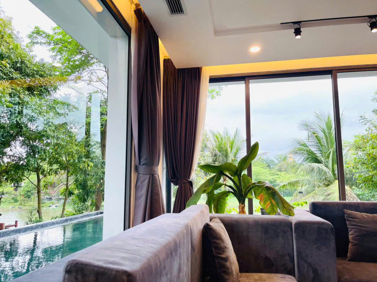 [HF.12B] 레이크 뷰 럭셔리 5베드룸 풀빌라 – 플라밍고 대라이 리조트