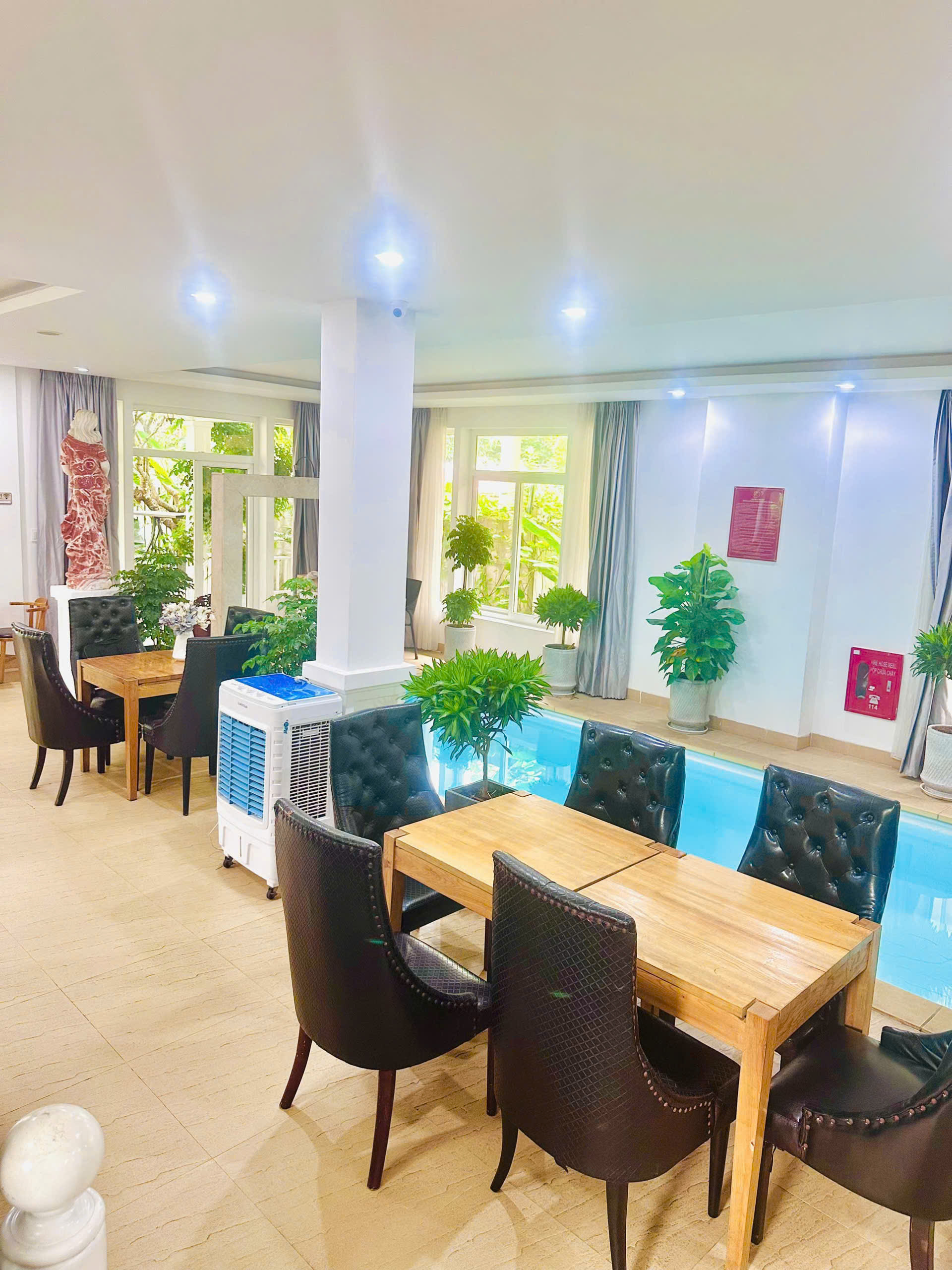 [Nguyên căn 12 phòng ngủ] Biệt thự SANG Boutique Villa Đà Nẵng - Biển Mỹ Khê