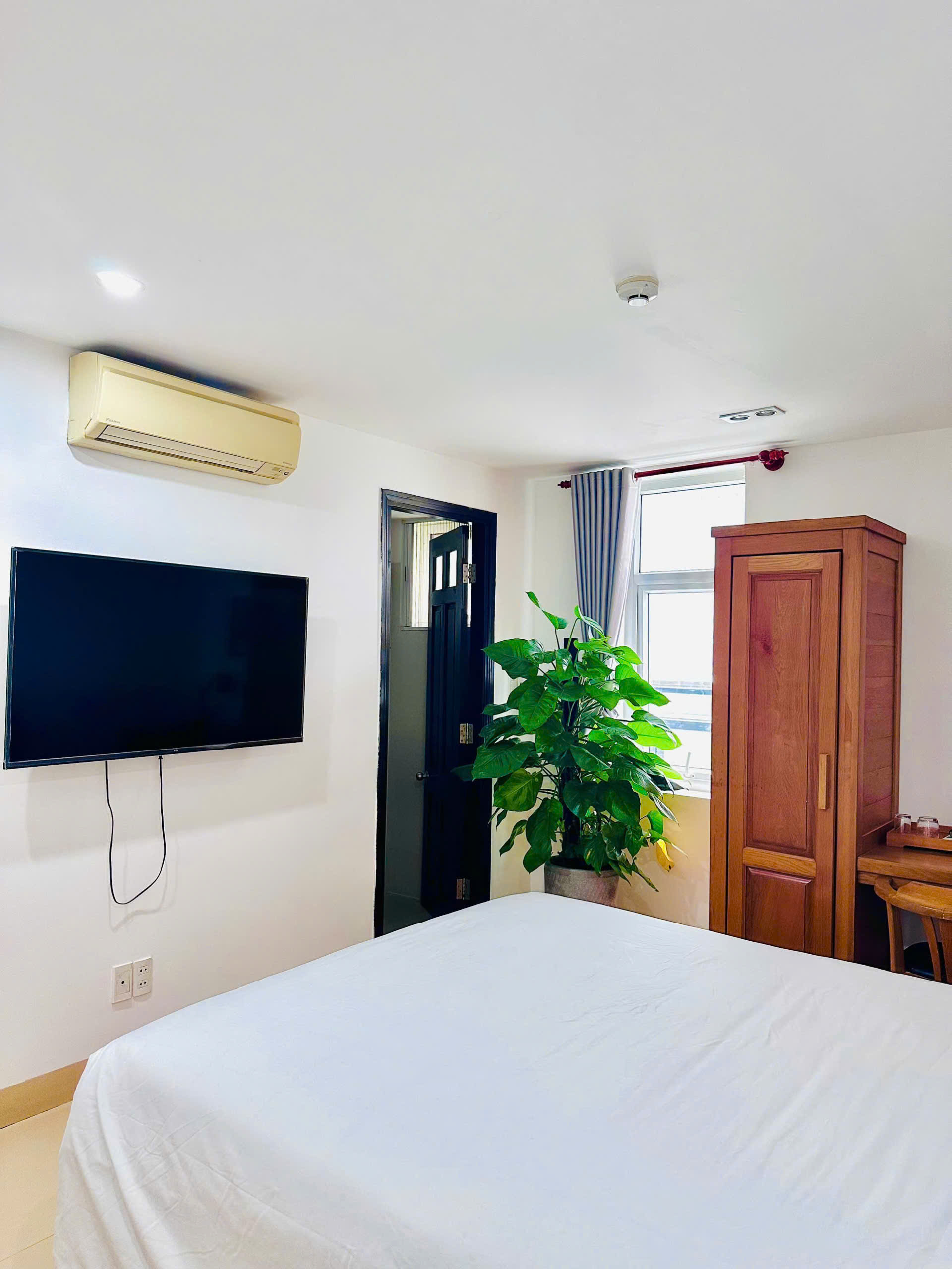 [Nguyên căn 12 phòng ngủ] Biệt thự SANG Boutique Villa Đà Nẵng - Biển Mỹ Khê