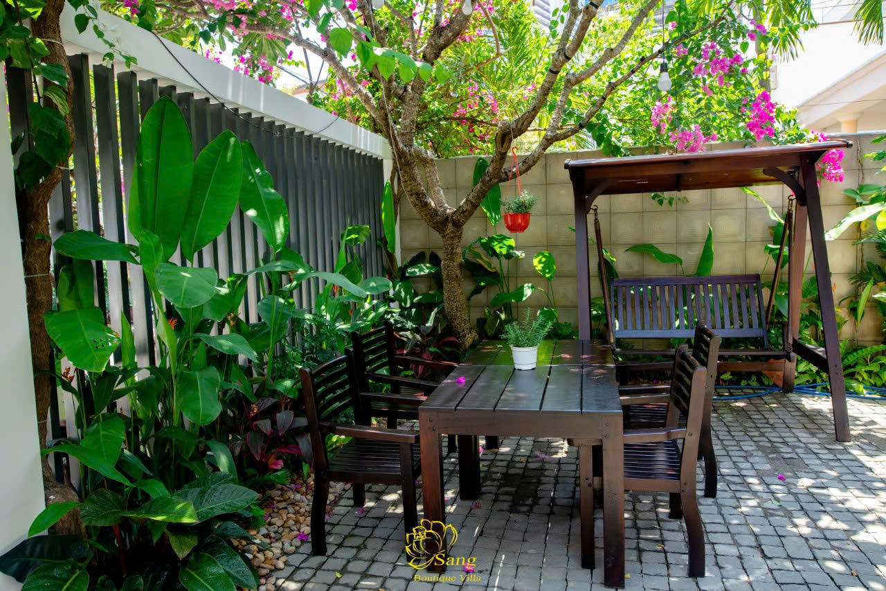 [Nguyên căn 12 phòng ngủ] Biệt thự SANG Boutique Villa Đà Nẵng - Biển Mỹ Khê