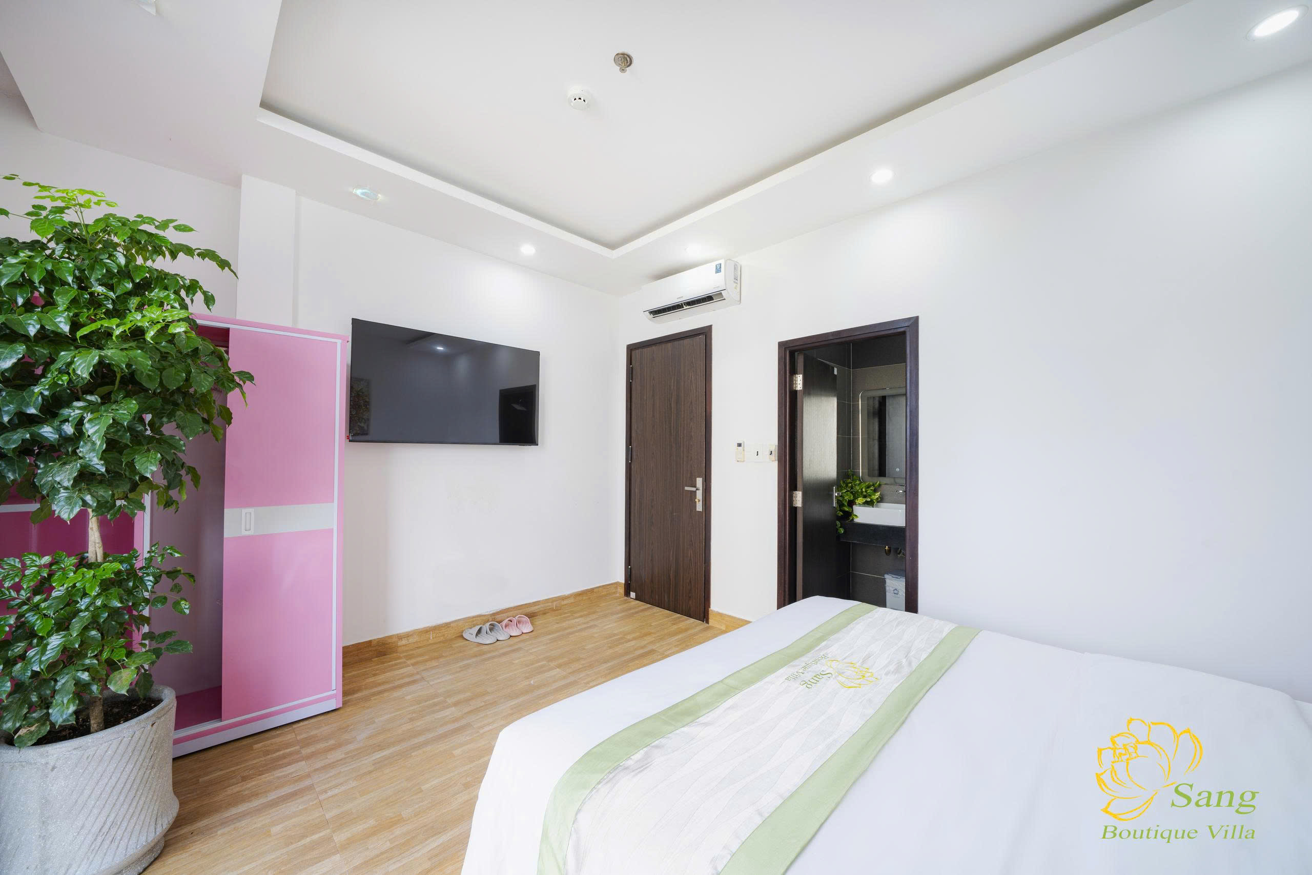 SANG VILLA ĐÀ NẴNG