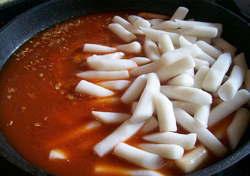 Nước sốt Mr.Pokki túi cam -  500g