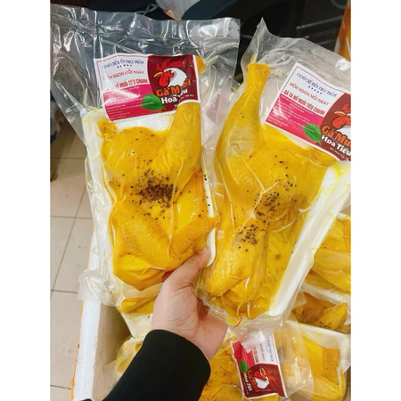 Gà ta ủ muối hoa tiêu vỉ nửa con