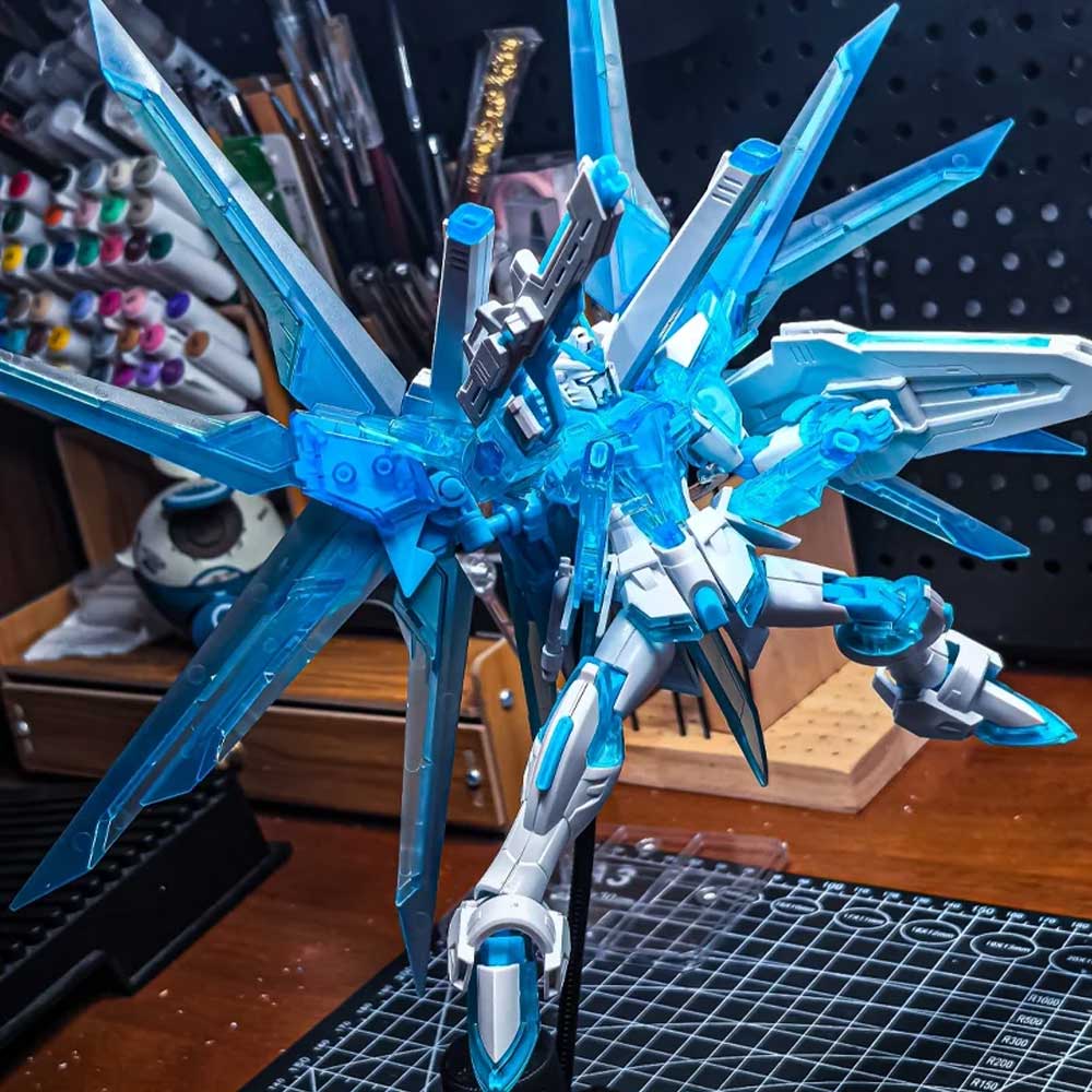 Mô Hình Ice Blue Rising Freedom Limited (Tặng kèm Runner Clear + decal)